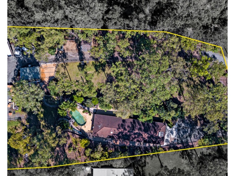 25 Beech Drive, Cashmere QLD 4500