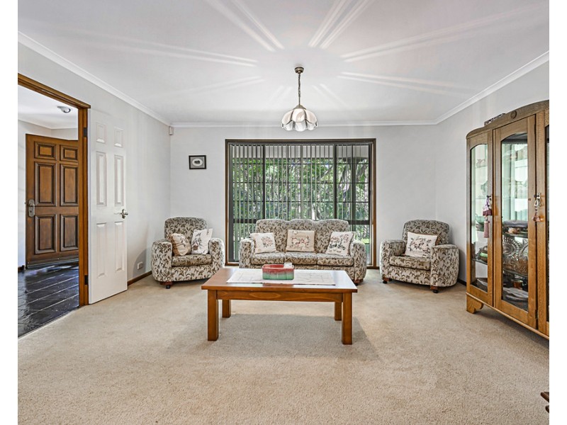 25 Beech Drive, Cashmere QLD 4500