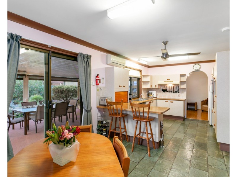 70 Colonial Drive, Lawnton QLD 4501