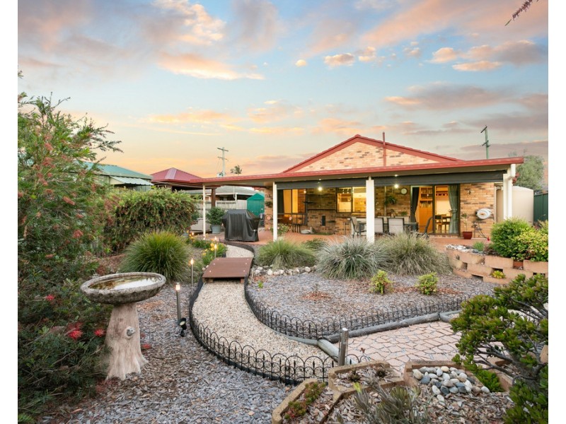 70 Colonial Drive, Lawnton QLD 4501