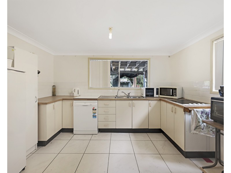 38 Harvey Street, Strathpine QLD 4500