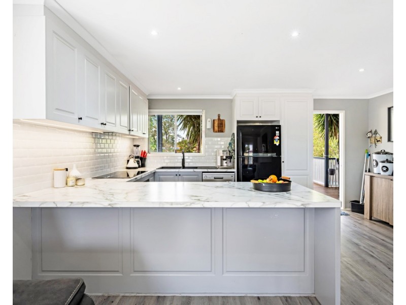 8 Mitze Street, Bray Park QLD 4500