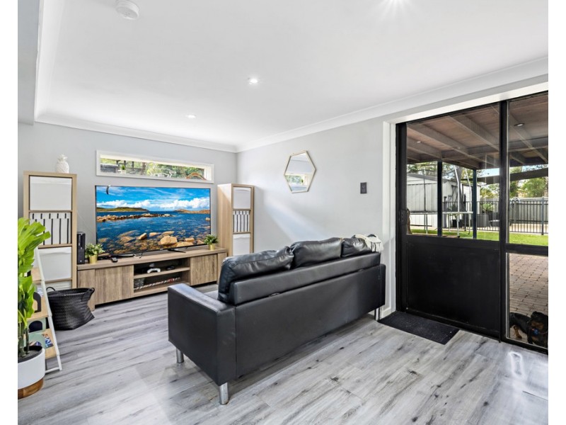 8 Mitze Street, Bray Park QLD 4500