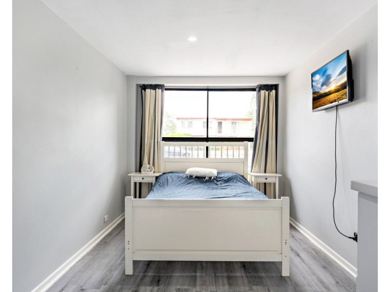 8 Mitze Street, Bray Park QLD 4500