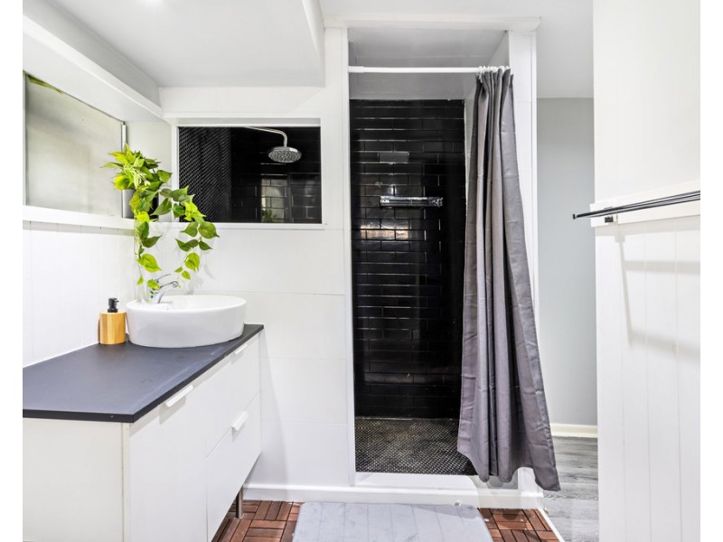 8 Mitze Street, Bray Park QLD 4500