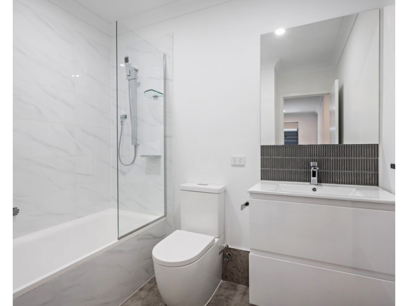 67/5 Pine Valley Drive, Joyner QLD 4500