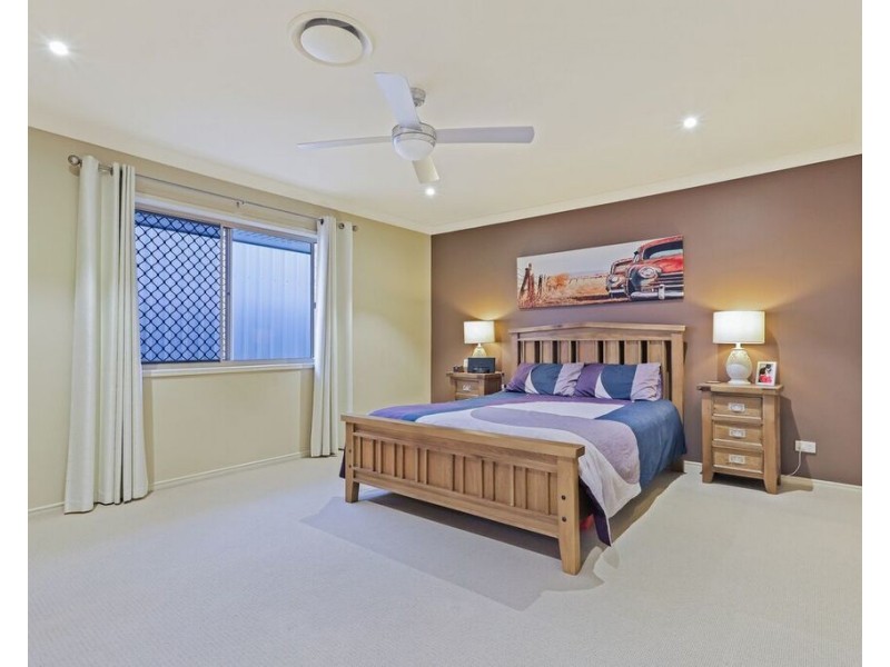 6 Karaman Court, Dakabin QLD 4503