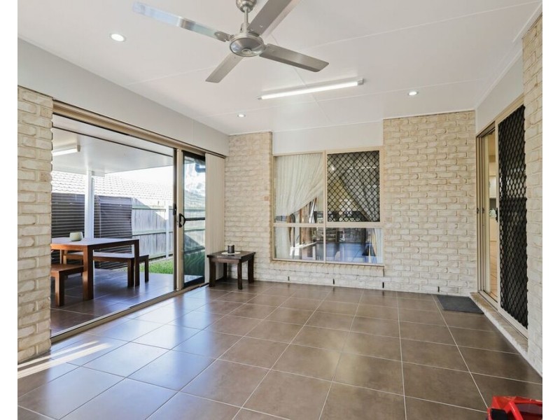 6 Karaman Court, Dakabin QLD 4503