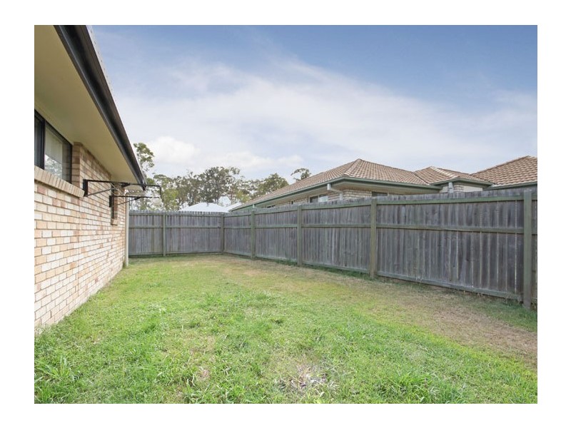 8 Greta Street, Warner QLD 4500