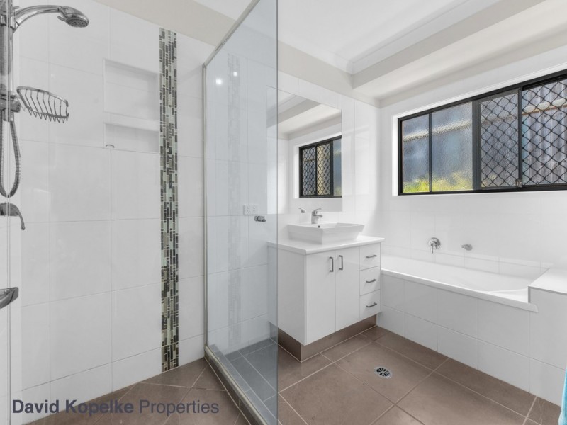 53 Rolland Parade, Warner QLD 4500