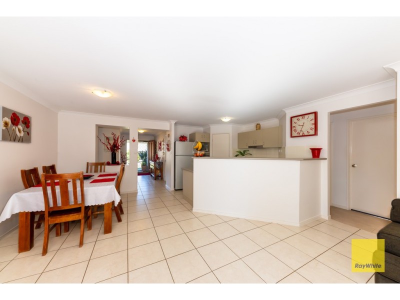 8 Luke Court, Cashmere QLD 4500