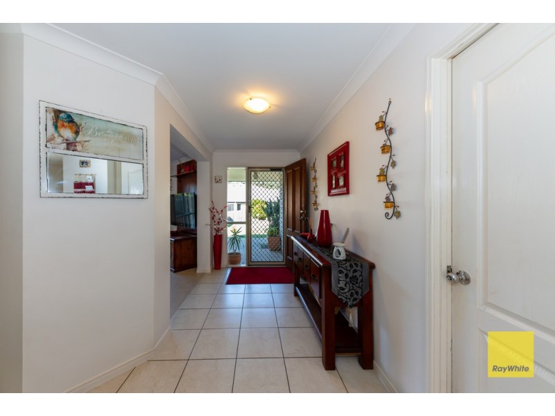 8 Luke Court, Cashmere QLD 4500