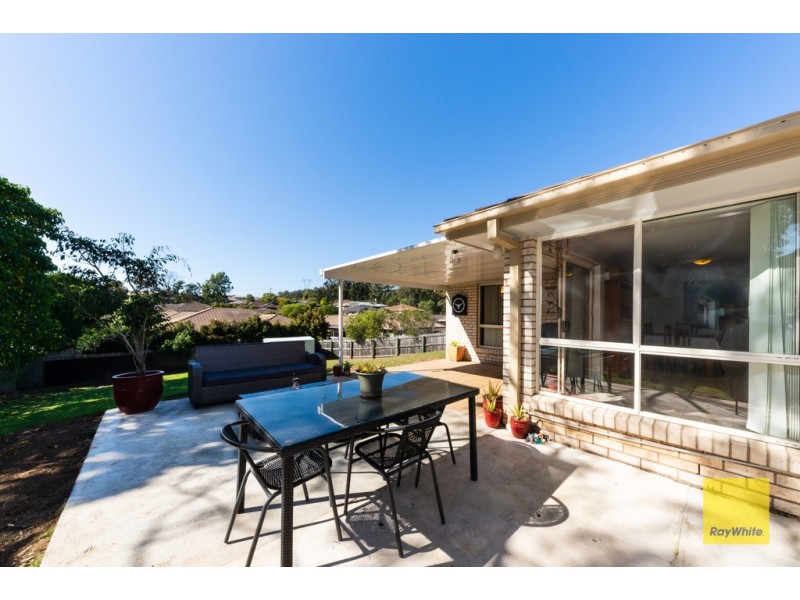 8 Luke Court, Cashmere QLD 4500