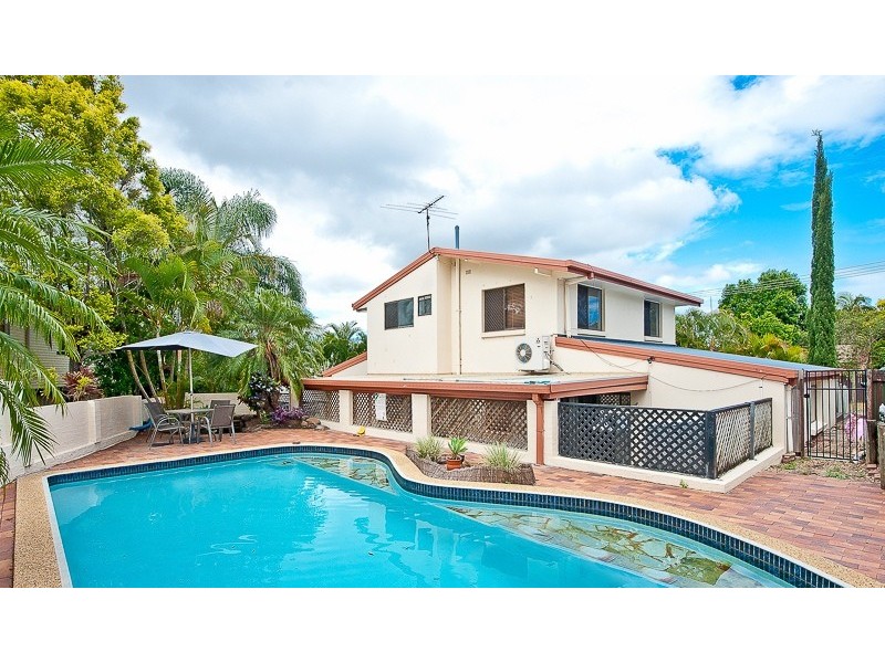 2 Bodiam Court, Strathpine QLD 4500