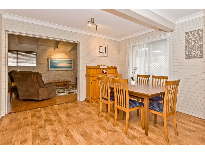 2 Bodiam Court, Strathpine QLD 4500