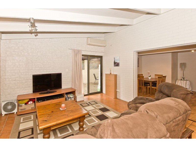 2 Bodiam Court, Strathpine QLD 4500