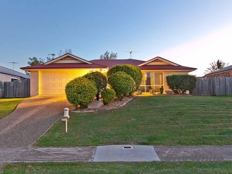 33 Oakwood Road, Warner QLD 4500