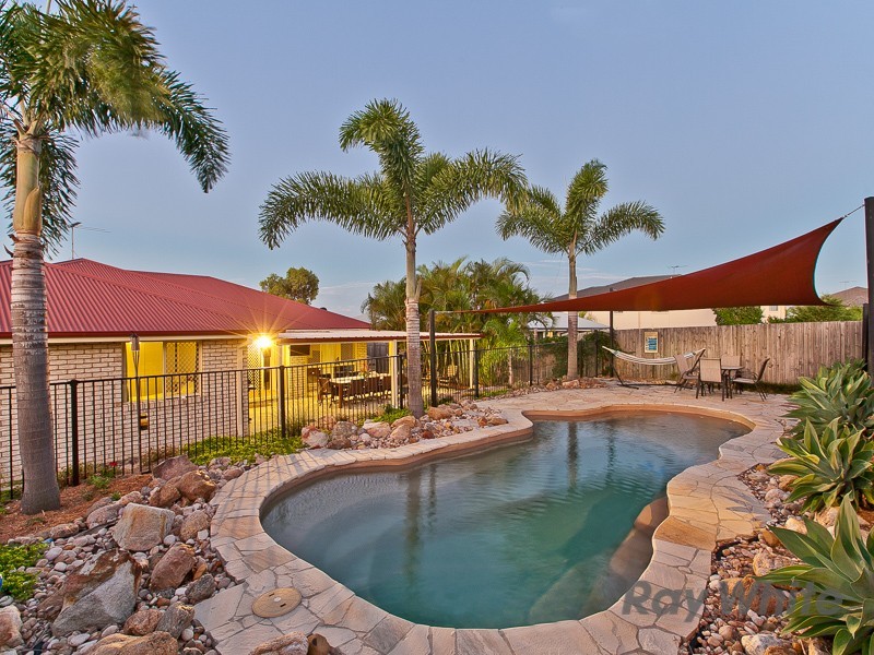 33 Oakwood Road, Warner QLD 4500