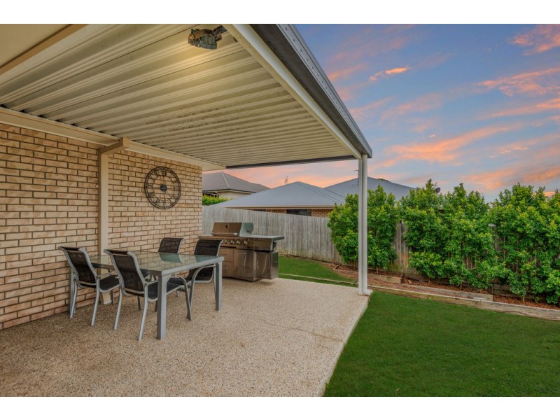 8 Granola Close, Warner QLD 4500