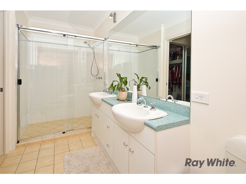 52 Oakwood Road, Warner QLD 4500