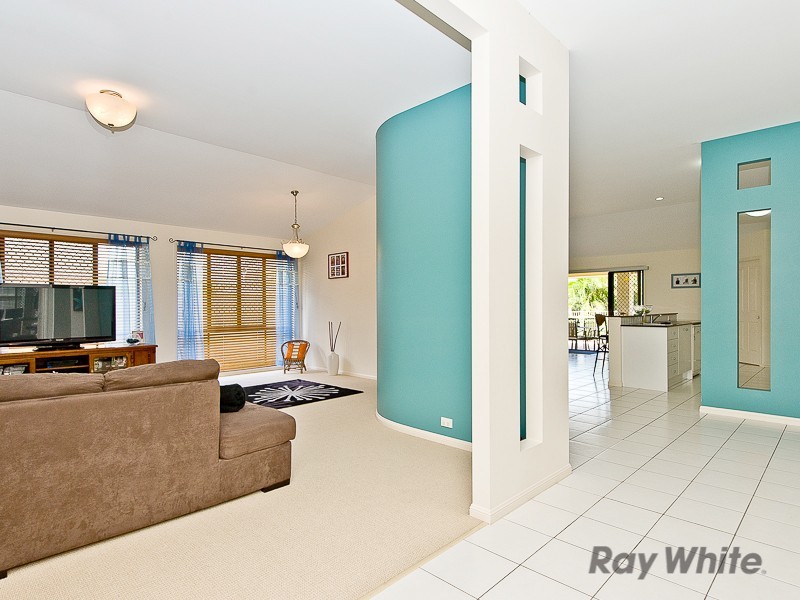 52 Oakwood Road, Warner QLD 4500