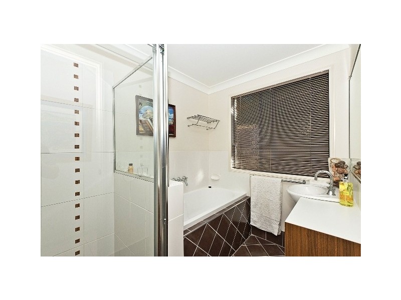 5 Webster Court, Petrie QLD 4502