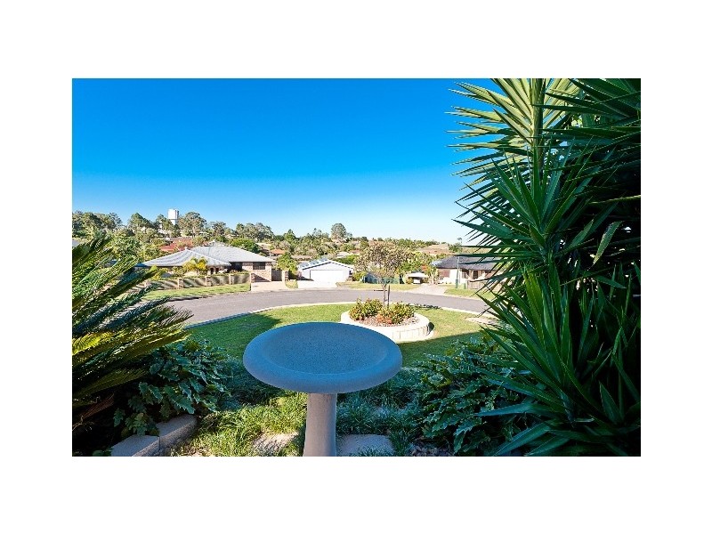 5 Webster Court, Petrie QLD 4502