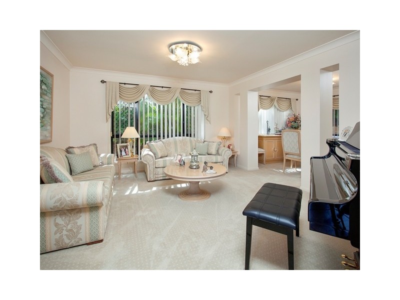 1 Handel Court, Eatons Hill QLD 4037