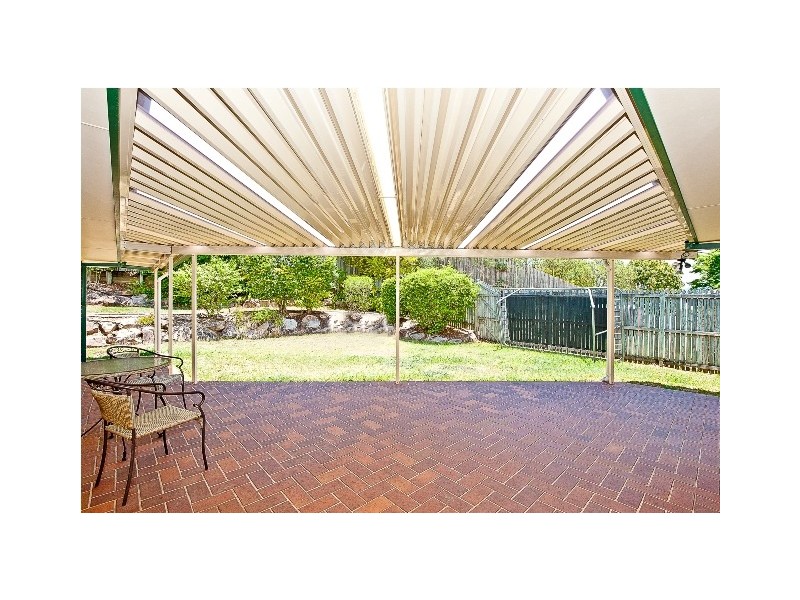 13 Silvereye Cres, Albany Creek QLD 4035