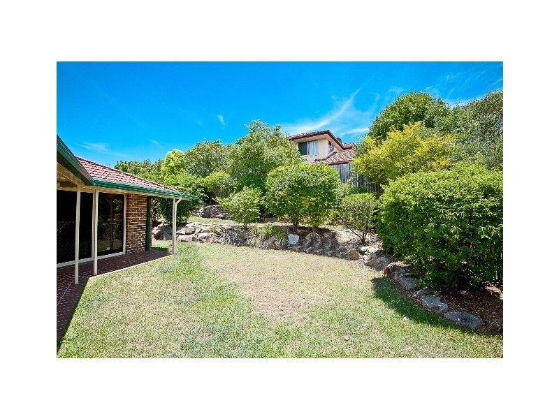 13 Silvereye Cres, Albany Creek QLD 4035