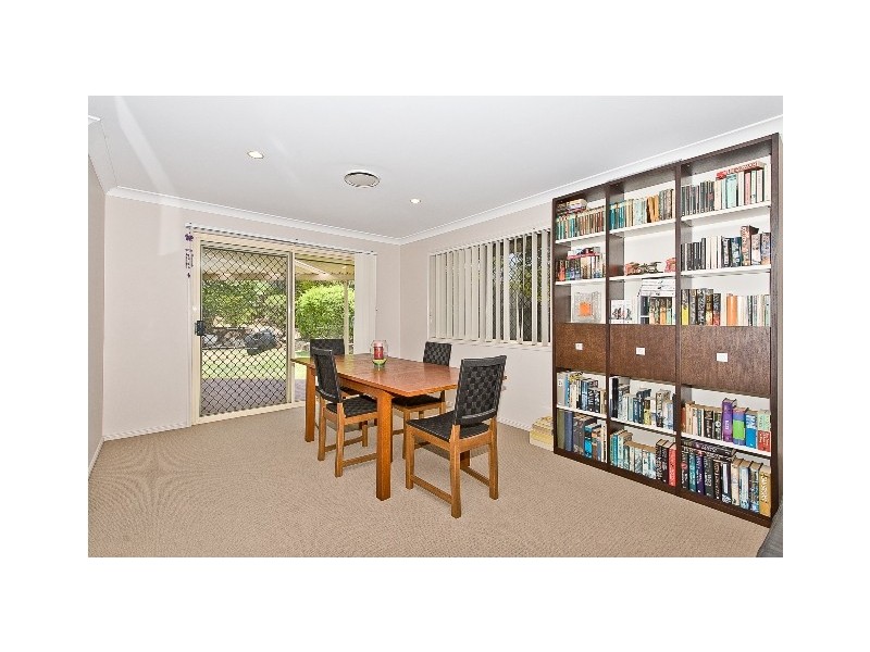 13 Silvereye Cres, Albany Creek QLD 4035