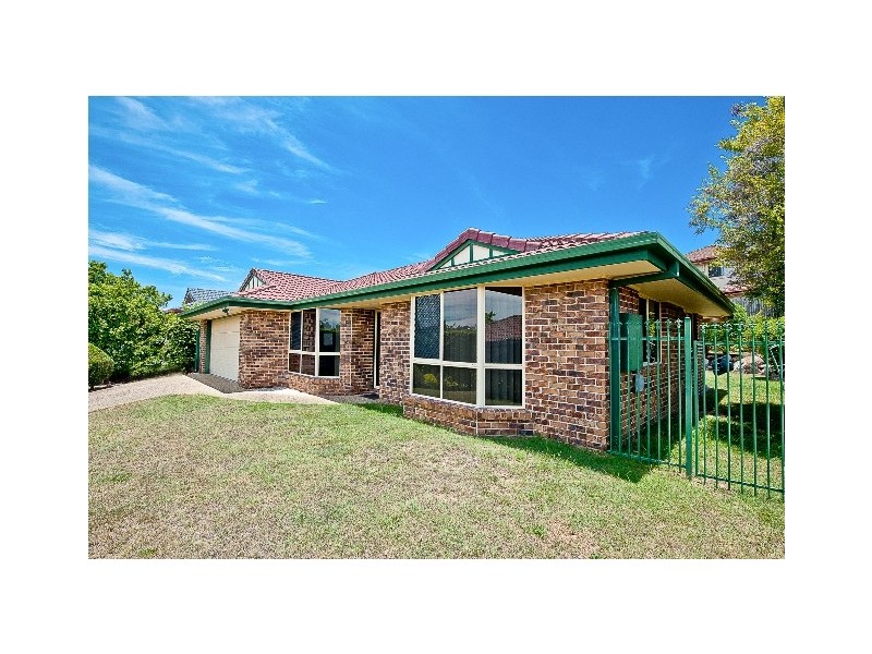 13 Silvereye Cres, Albany Creek QLD 4035