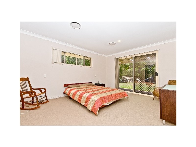 13 Silvereye Cres, Albany Creek QLD 4035