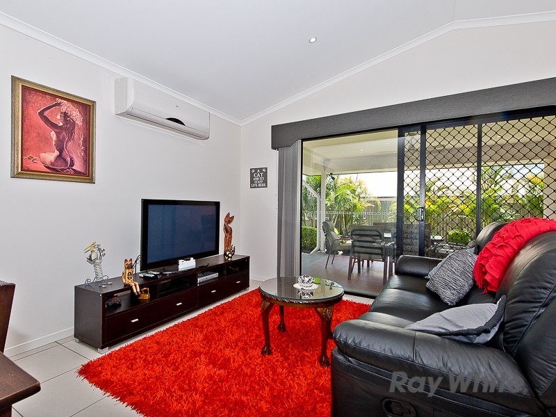 34 Ballyalla Crescent, Warner QLD 4500