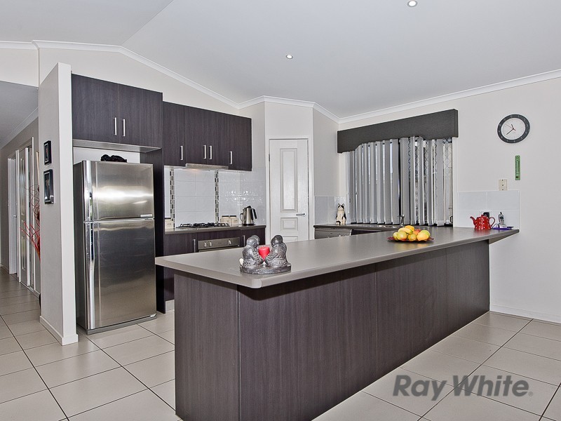 34 Ballyalla Crescent, Warner QLD 4500