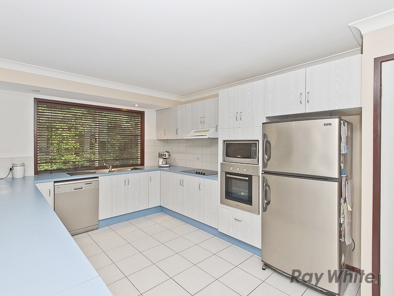 13 St Georges Court, Albany Creek QLD 4035