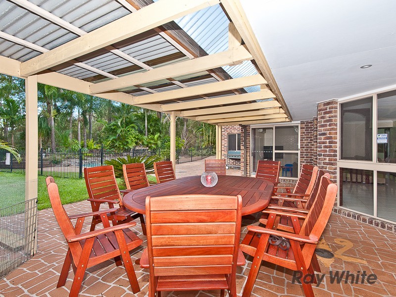 13 St Georges Court, Albany Creek QLD 4035