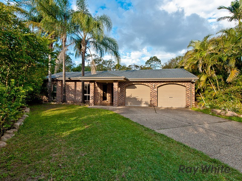 13 St Georges Court, Albany Creek QLD 4035