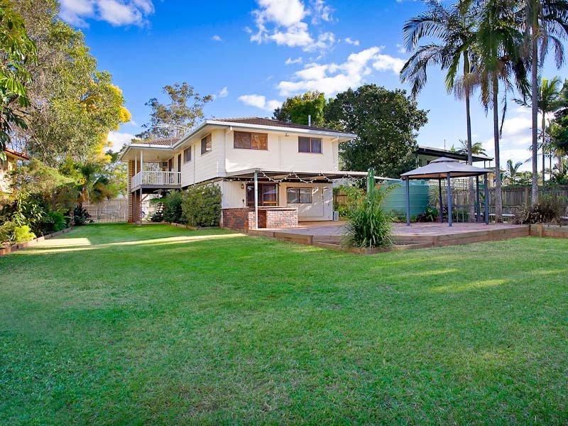 8 Wairoa Drive, Strathpine QLD 4500