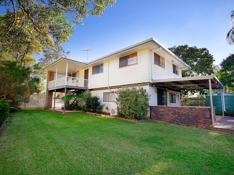 8 Wairoa Drive, Strathpine QLD 4500