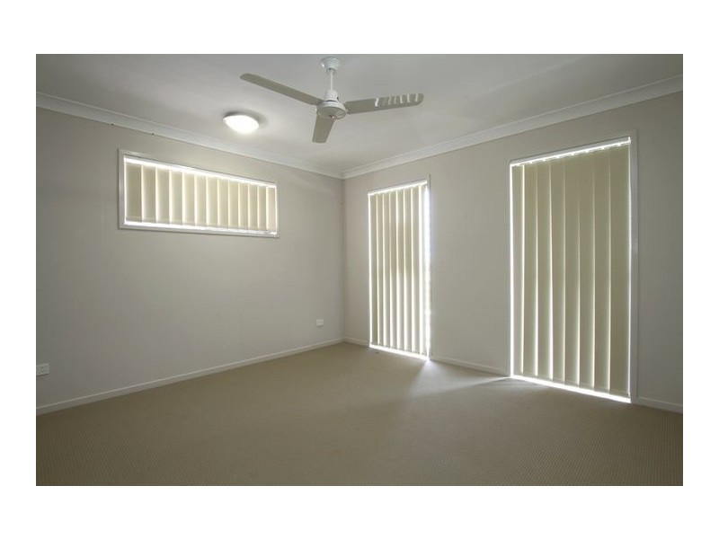 44 Duporth Crescent, Dakabin QLD 4503