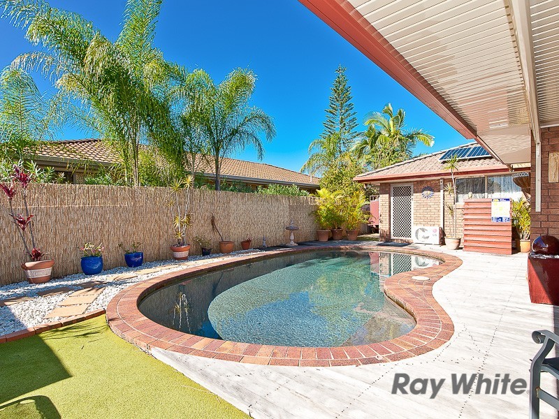 24 Sandringham Court, Bray Park QLD 4500