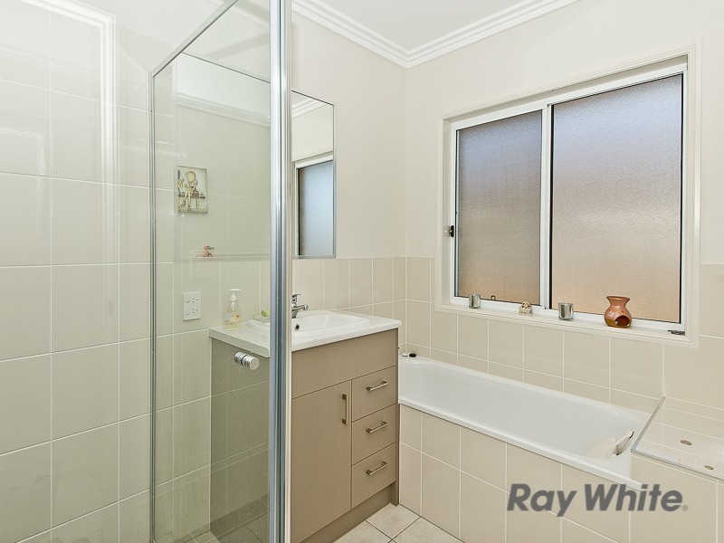 8 Homeland Crescent, Warner QLD 4500