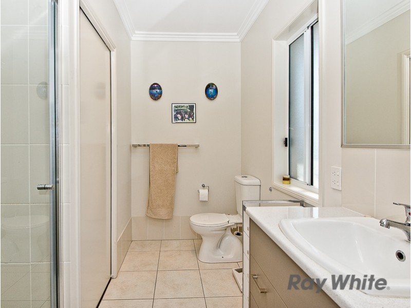 8 Homeland Crescent, Warner QLD 4500