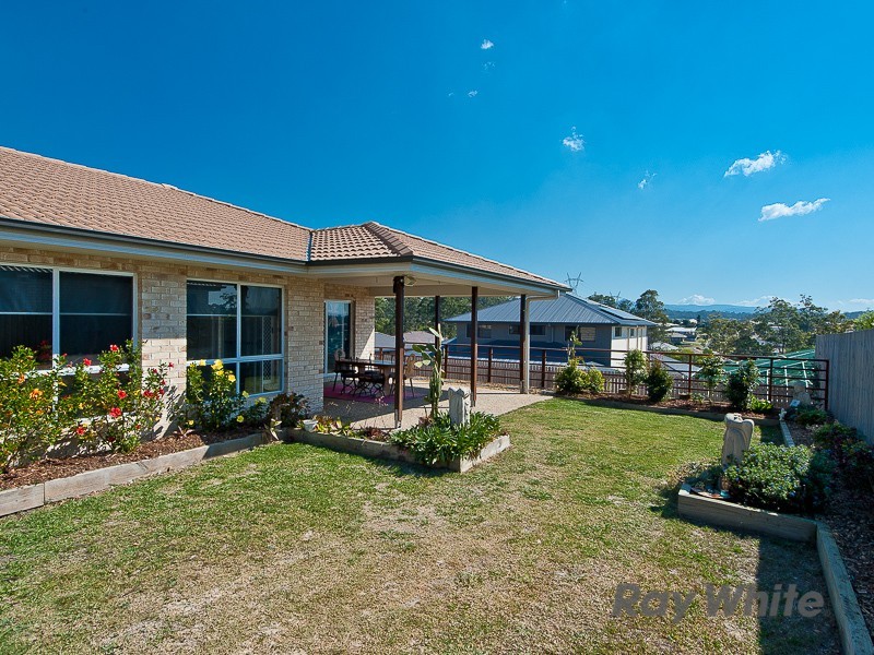 8 Homeland Crescent, Warner QLD 4500