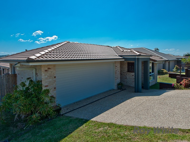 8 Homeland Crescent, Warner QLD 4500