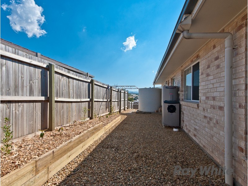 8 Homeland Crescent, Warner QLD 4500