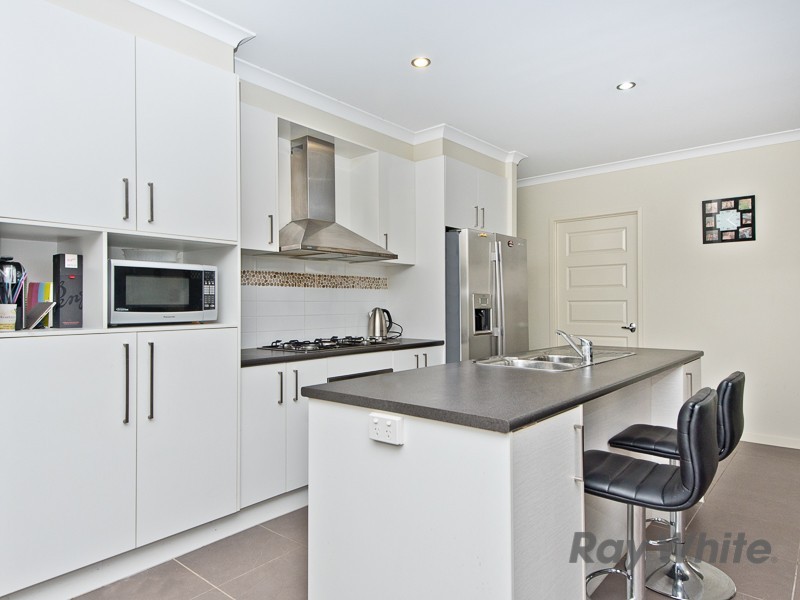 48 Winlock Circuit, Warner QLD 4500