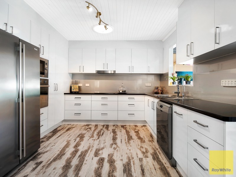 14 Sapphire Court, Joyner QLD 4500