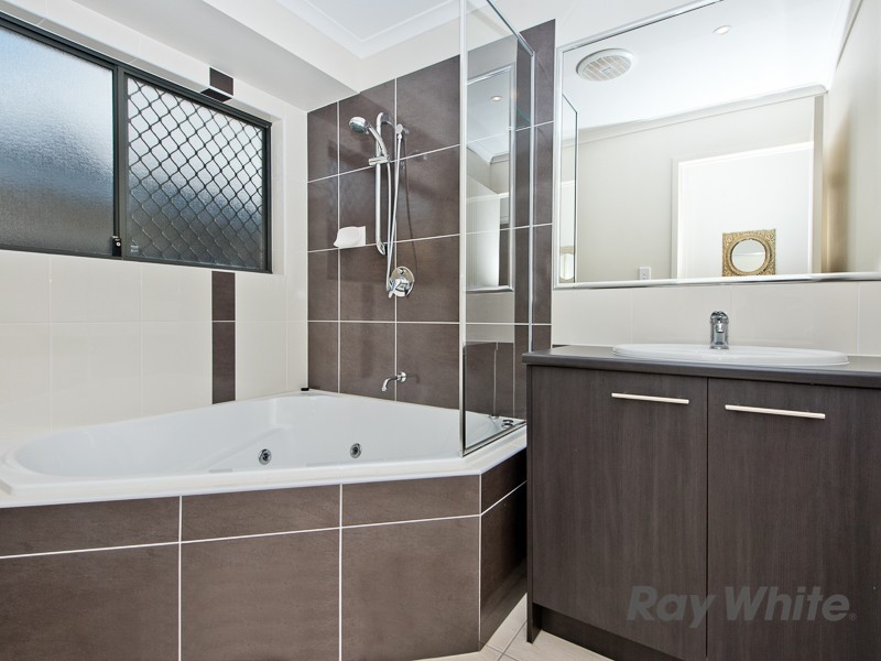 101 Brisbane Road, Warner QLD 4500